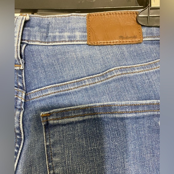 Madewell Blue Distressed Women's skinny jeans size 26 - Picture 3 of 10